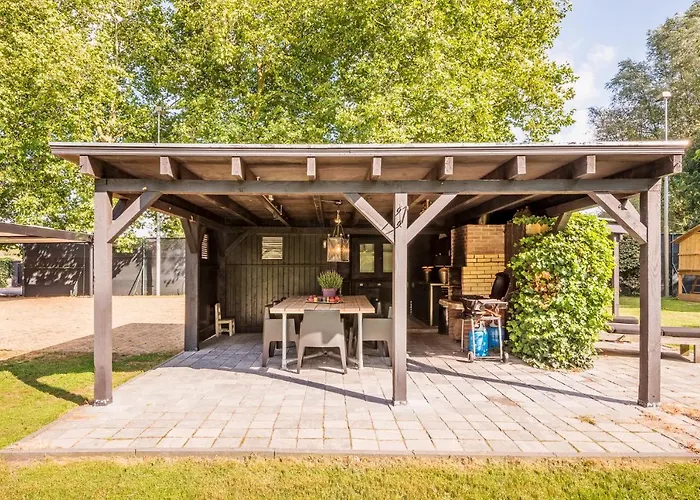 別荘 De Stolp スコールル